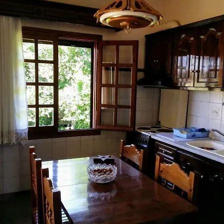 Efi House Lejlighed